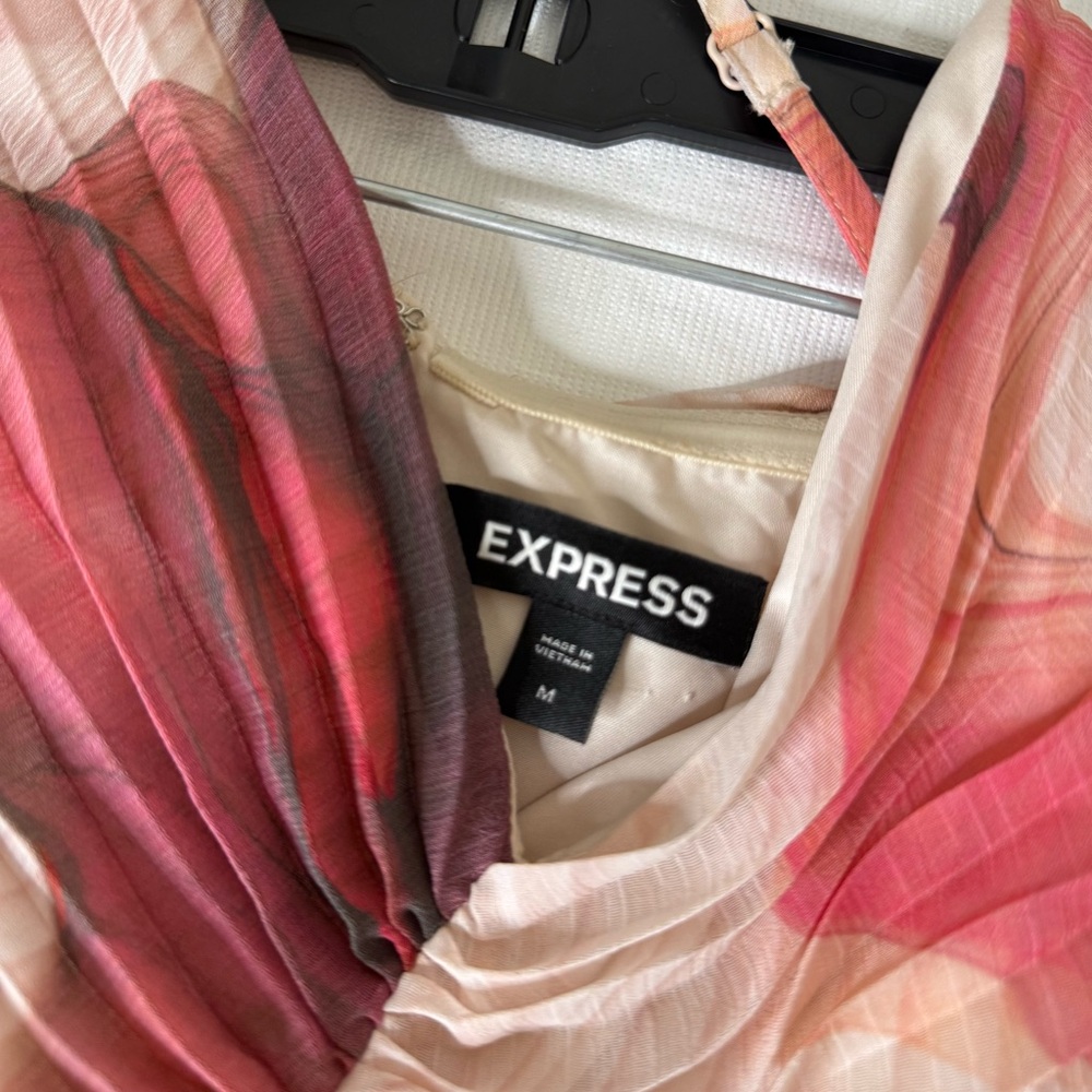 Express Pink Red Floral Maxi Dress - Picture 3 of 3